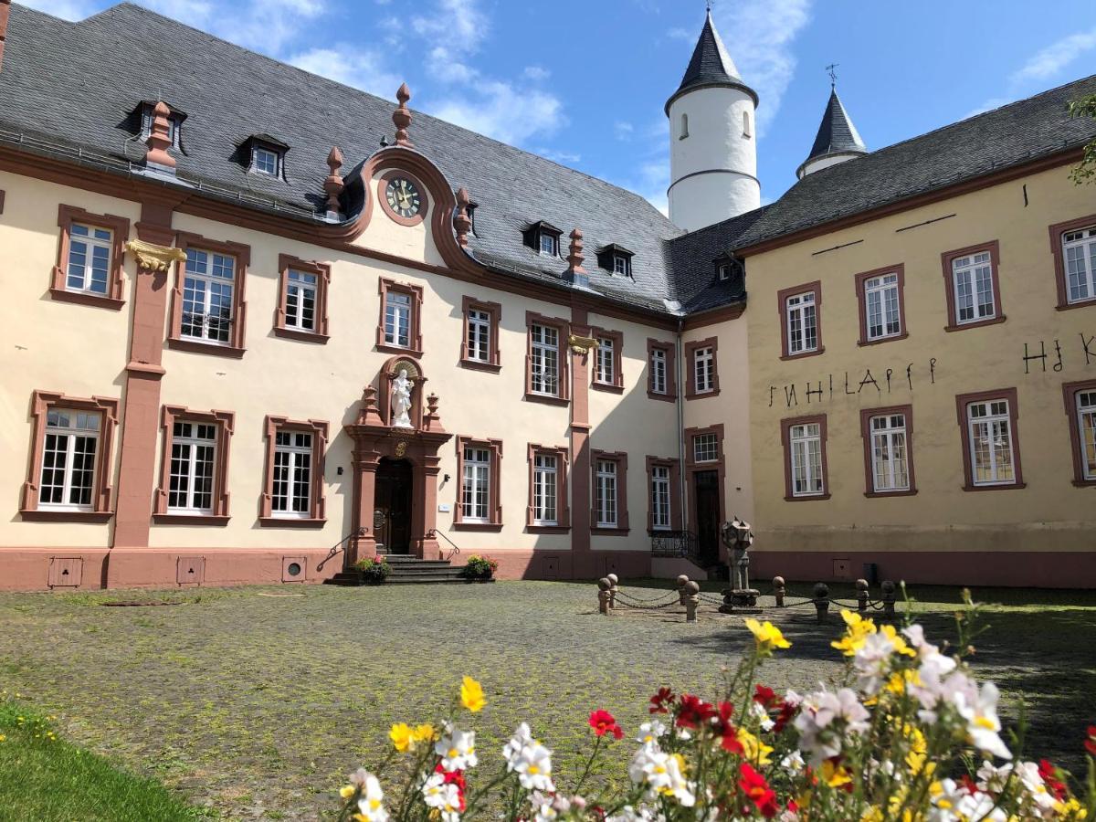 Kloster Steinfeld Gaestehaus Kall Esterno foto